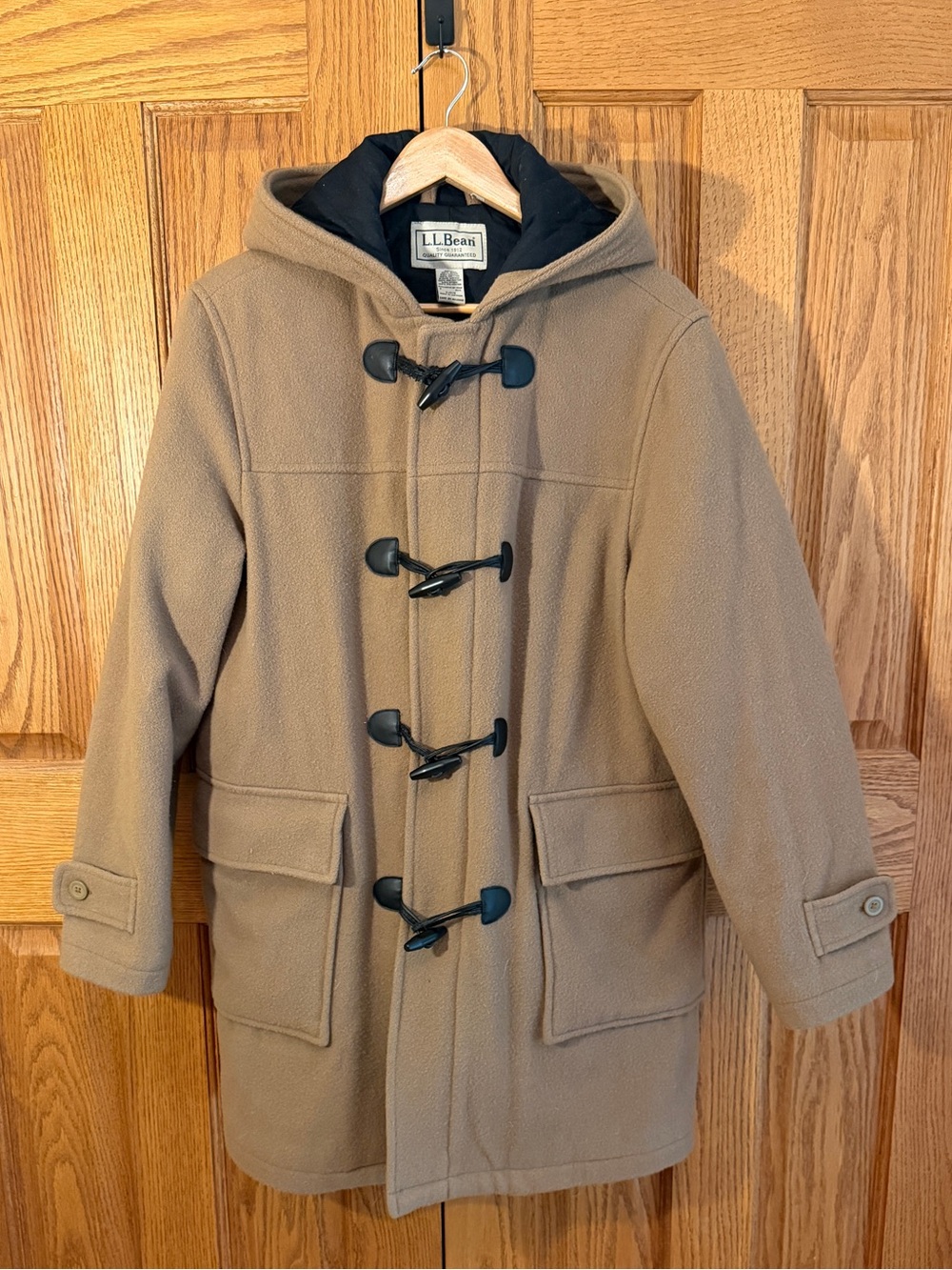 L.L. Bean men’s vintage Tan Hooded Duffle Coat with Black Trim